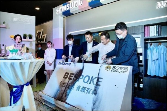 三星高层密访苏宁 开展2021年战略合作会晤(图1)