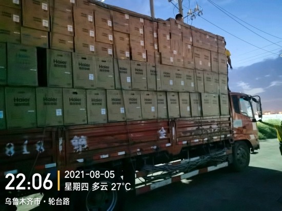 连夜抢装上千套空调，苏宁易购帮客助力防疫一线(图1)