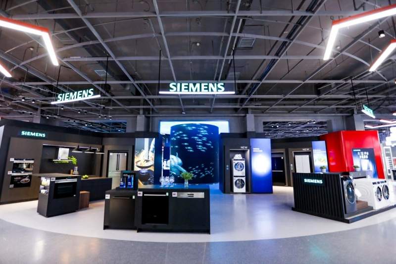 专家热议国美新模式店,会对消费者和行业带来哪些影响?(图2) https://upload.cheaa.com/2022/0929/1664448316552