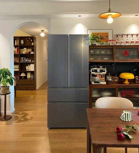 荣膺双项云鼎大奖 美菱品牌闪耀数字生态大会(图2) https://upload.cheaa.com/2025/0902/1756797604389