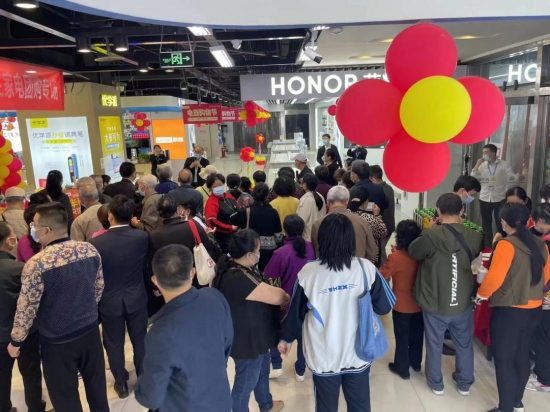 苏宁易购五一消费数据：“宅品类”走俏，门店以旧换新订单增长87%(图2)