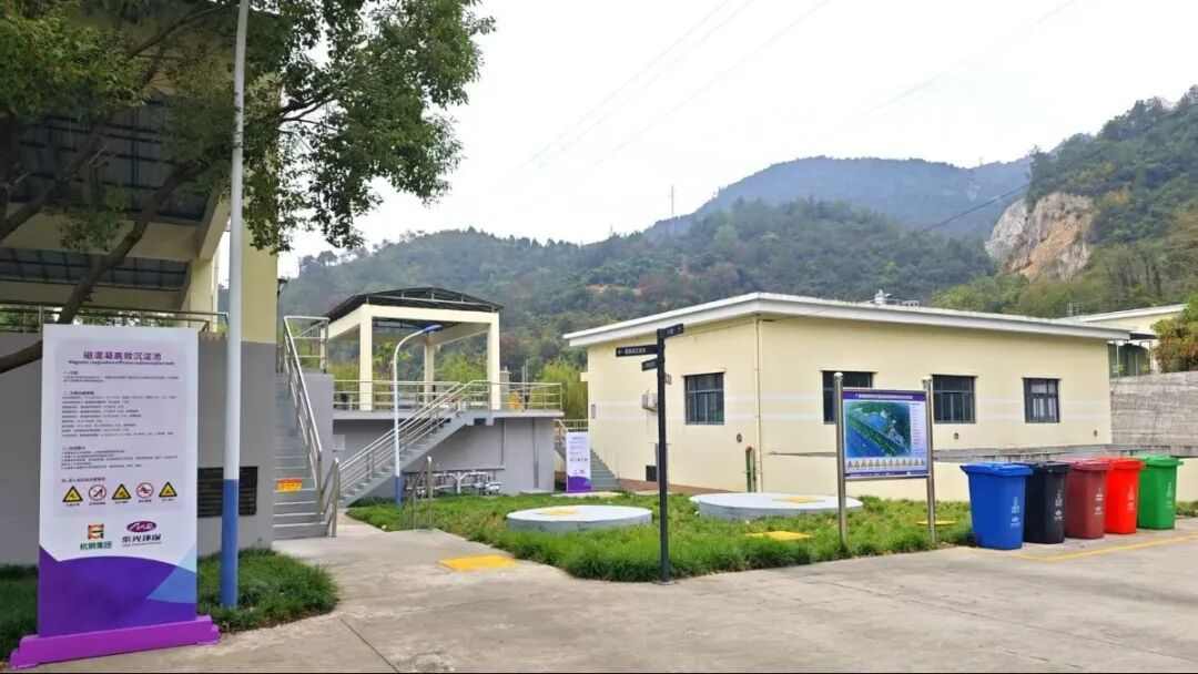 1766460360968856.jpg f567570309f7e5bc5fb4b5cff2ef06e2.jpg